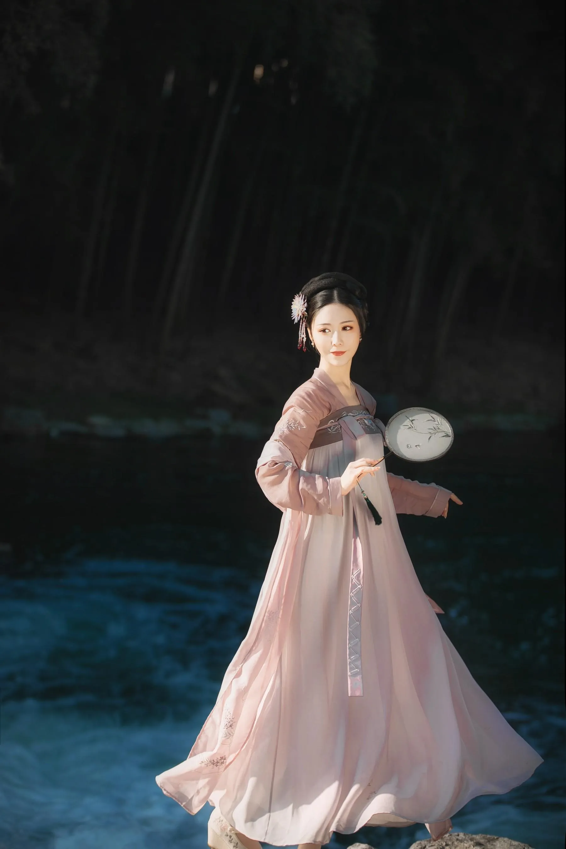 [YITUYU艺图语]2021.10.26 仙鹤 葵花花花儿 [20P]插图9